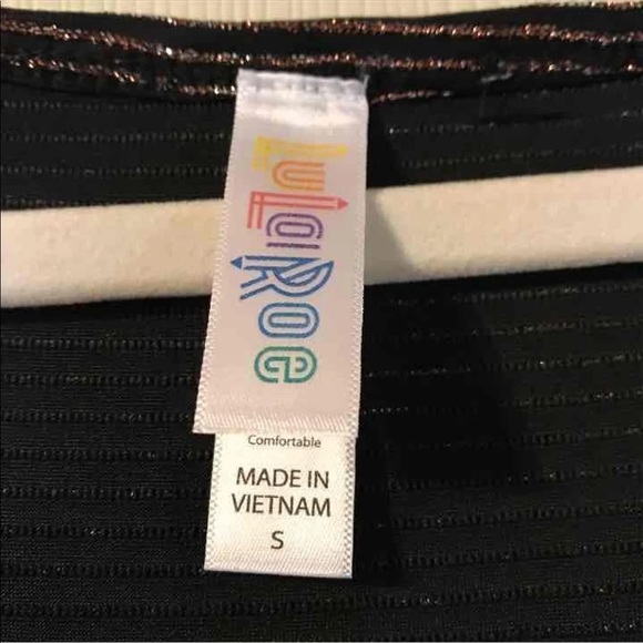 NWOT Lularoe Elegant Classic T - Picture 3 of 4